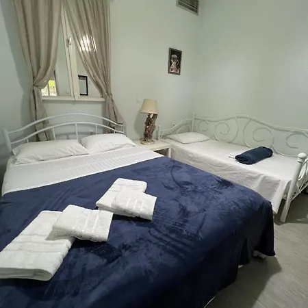 Step To The Sea * Nea Karvali