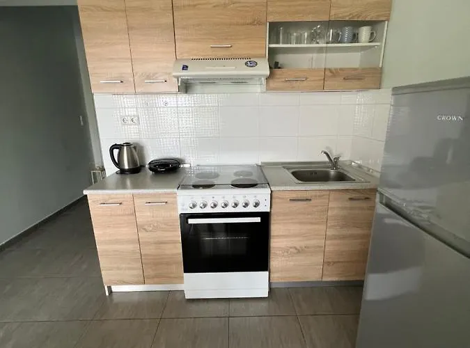 Apartment Step To The Sea